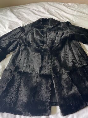 Black standard furs of Seattle Fur Coat - Women’s Elegant Winter coat